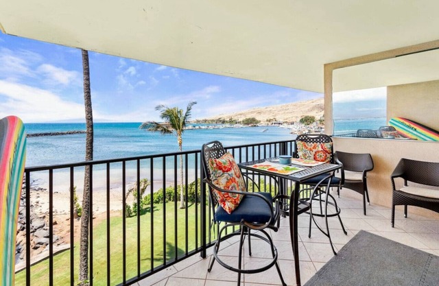 Simply Amazing Oceanfront Condo! Milowai 310