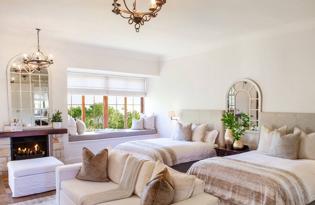 Simply Studio - La Bella Vita Studios