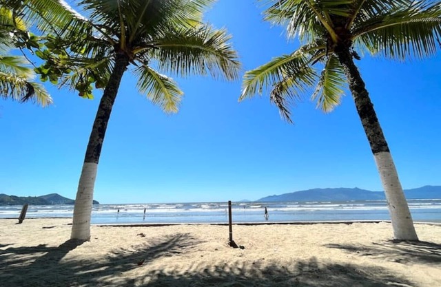 Single storey house with pool 5min from the beach