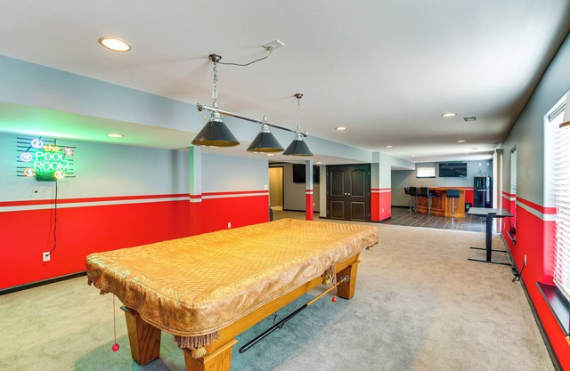 Sip, Soar & Explore: Spacious Union Home w/Yard