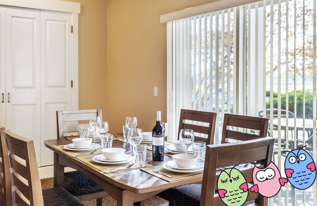 Sip, Taste, Hot Tub, Repeat - Full Resort Access - Sleeps 6