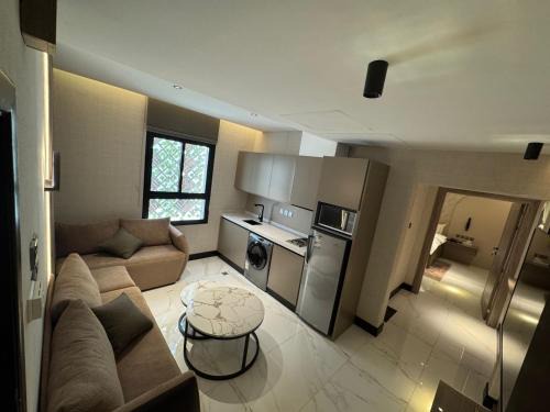 SIXTY THREE HOTEL SUiTES