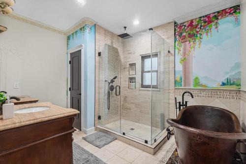 SJ downtown 5 BR stunning house