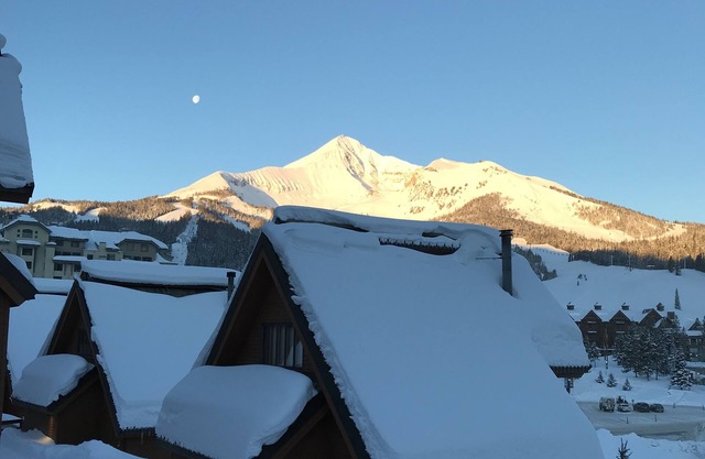 Ski-in Ski-out Mountain Village Chalet with private hot tub