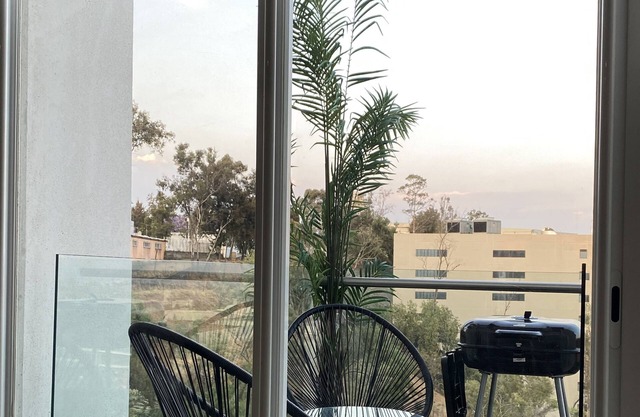 Sky Blum for your Luxury Stay