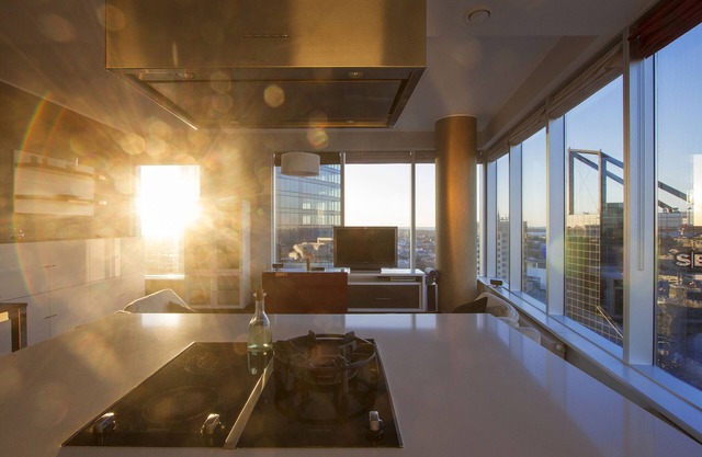 Skyscraper apartment with spectacular view!