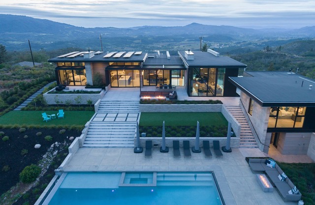Sleek New Construction Home - Views/Pool/Hot Tub