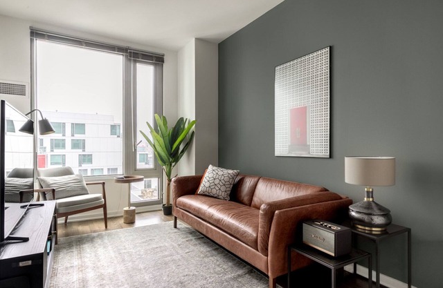 Sleek SoMa 1BR w/Gym, Roofdeck, W/D, nr. Muni & BART, by Blueground