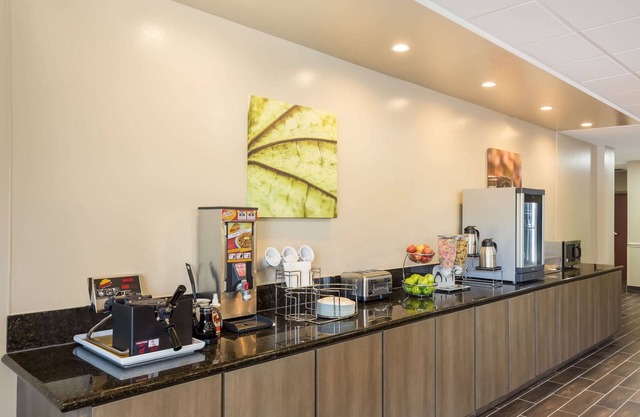 Sleep Inn & Suites North Mobile Saraland