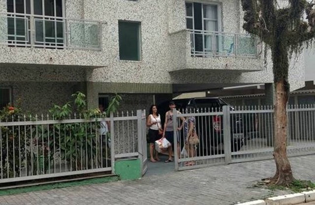 Sleeps 6 People, I love this location.