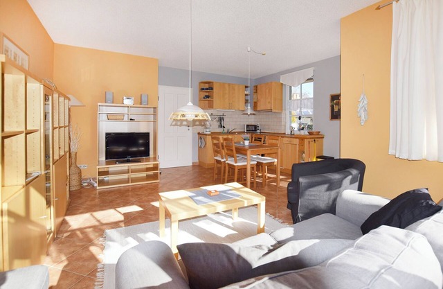 Small apartment for 2 pers. in quiet location with south-east terrace in thatched house