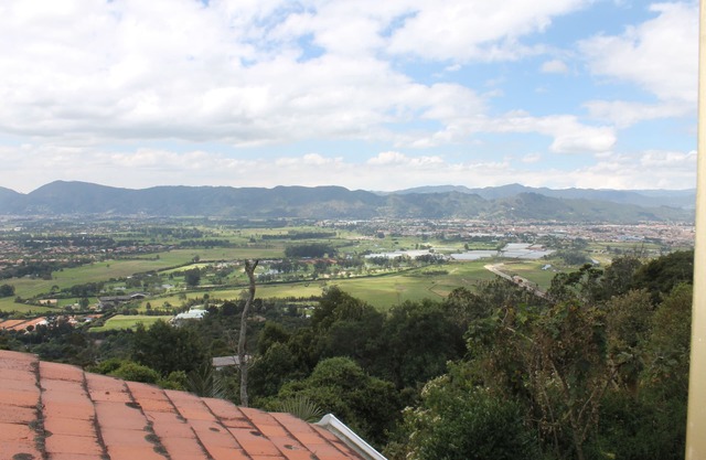 Small cozy apartment surrounded by nature in the countryside of Bogotá