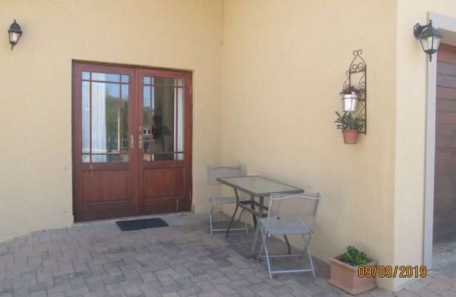 Small Guest Flat in Koro Creek Golf Estate