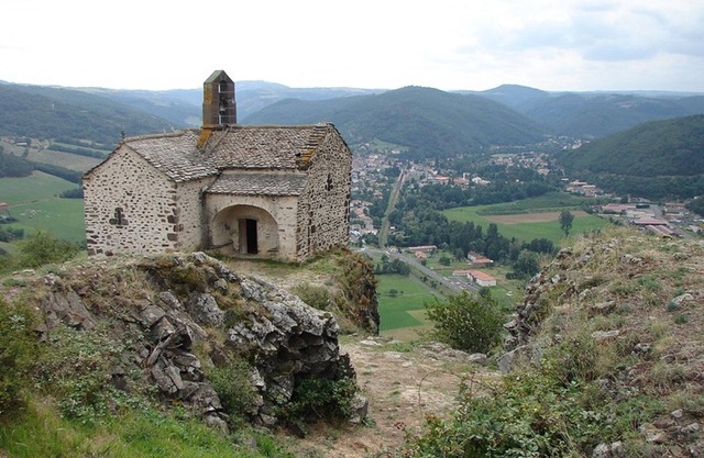 Small house in the heart of Cantal, Massiac