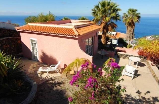 Small one bedroom bungalow