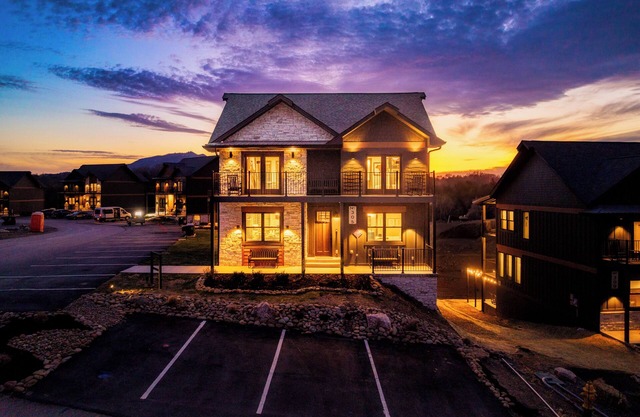 Smith Creek Reserve Luxury Cabins