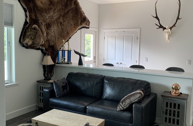 Smith Properties- The Bear's Den
