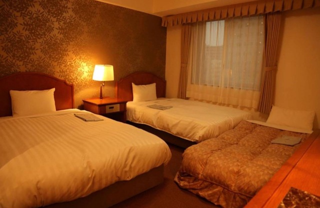 Smoking triple room for 3 people without meals/Sendai Miyagi