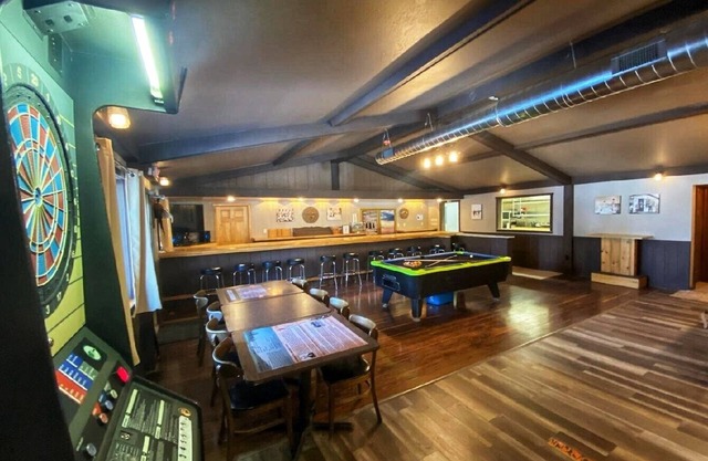 Snowmobile/ATV/Fishing/Boating Bunkhouse