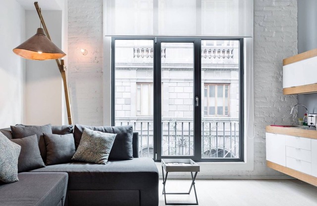 Soak up the City Vibe at a Chic Loft in a Historic Building D11