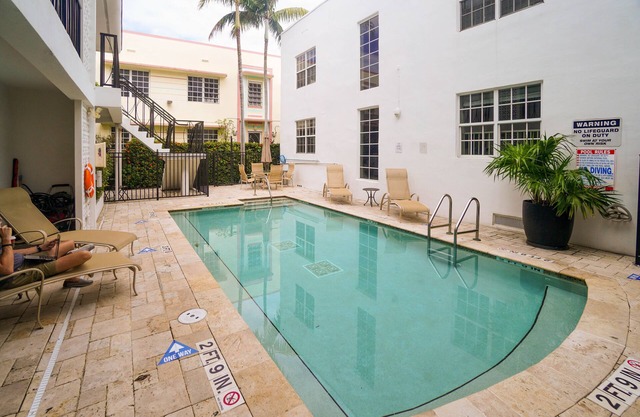 SOFI Easy Walk to Beach, Grill, Pool & More!