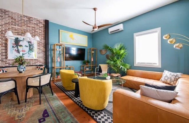 Soho House | Prime Location, Walk to Everything!