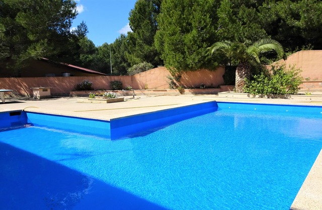 SOLIMAR 1. 200 METERS FROM THE CALA MESQUIDA BEACH. SWIMMING POOL.