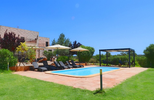Son Vigili 417 magnificent villa with private pool, jacuzzi, children's area and air-conditioning
