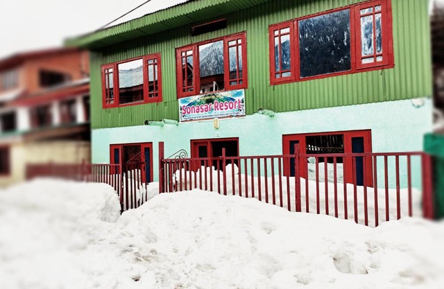 Sonsar Guest house