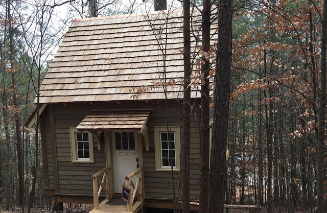 Sophie's Roost Treehouse at Candlelight Forest Resort