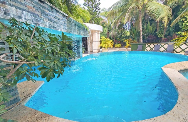 Sosua Bachelor Party 7 BR + 2 Suites Hollywood Style Villa