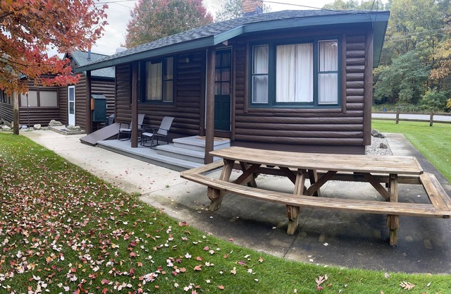 South Shore Resort - Blue Jay