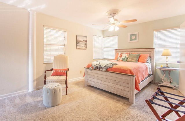 SOUTH TAMPA, HYDE PARK, BAYSHORE, UNIV OF TAMPA, RIVERWALK- 5 STARS