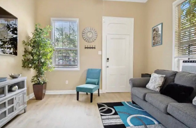 Southern Chic Bywater Shotgun