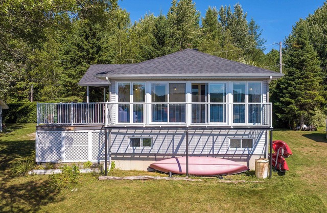 Spa & Lake Access - Le Chic Shack des 3 lacs