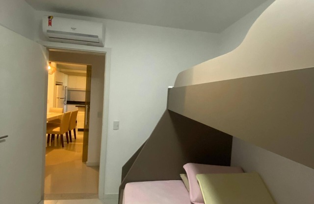 Spacious apartment 200 meters from Palmas Beach for 12 people