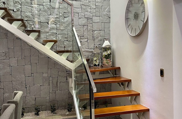 Spacious 4-bedroom apartment in peaceful San Francisco de Macorís with WiFi, AC