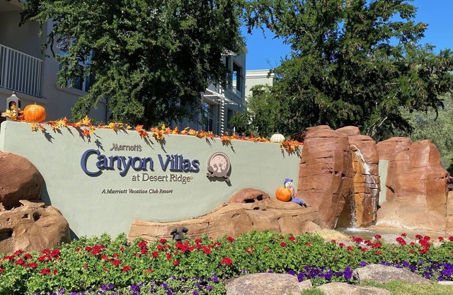 Spacious 2-Bedroom Condo at Marriott's Canyon Villas + Full Resort Access!
