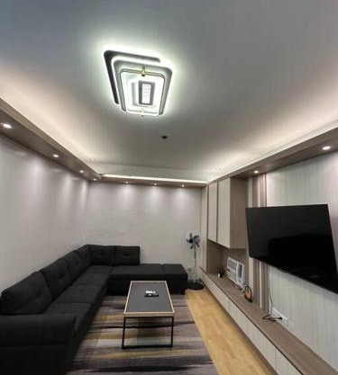 Spacious 2-bedroom Corner Unit across Shangri-La