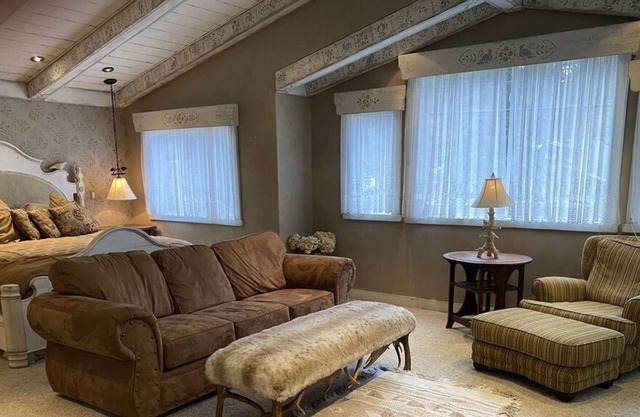 Spacious 3,025 s/f Family Home