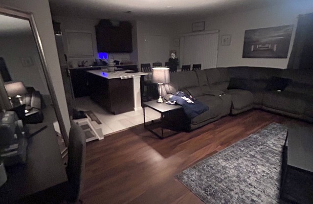 Spacious 3-bedroom house in charming Wesley Chapel with AC