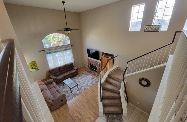 Spacious 3 Bedroom Home with Pool