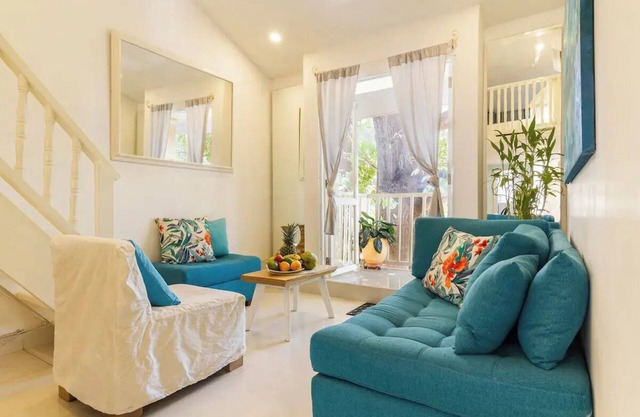Spacious 3-bedroom apartment in delightful Cartagena de Indias with WiFi, AC