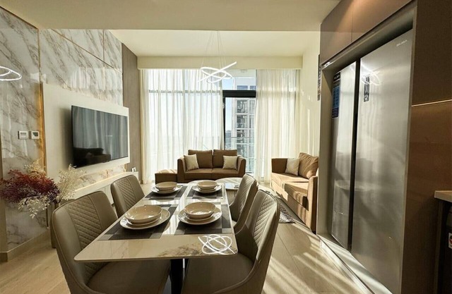 Spacious 3BR in Azizi Riviera by Bespoke