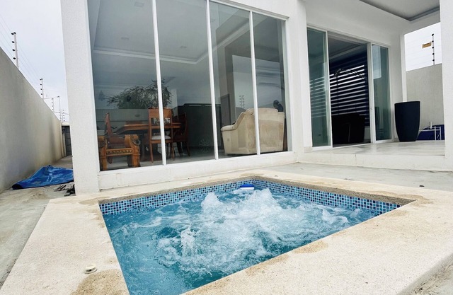 Spacious 4-bedroom villa in delightful Punta Blanca with WiFi