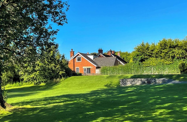 Spacious 4-bedroom house in charming Carrickfergus.