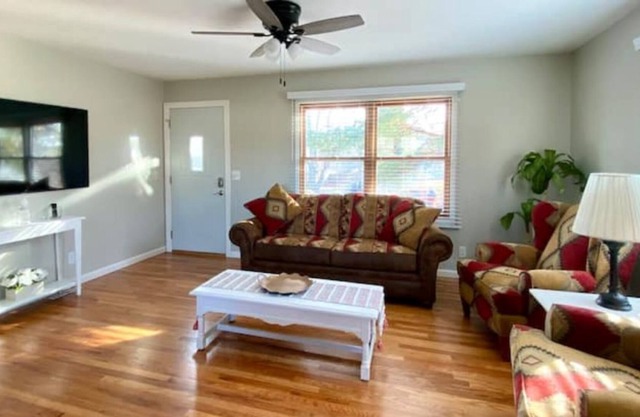 Spacious 4BR home in Bellevue