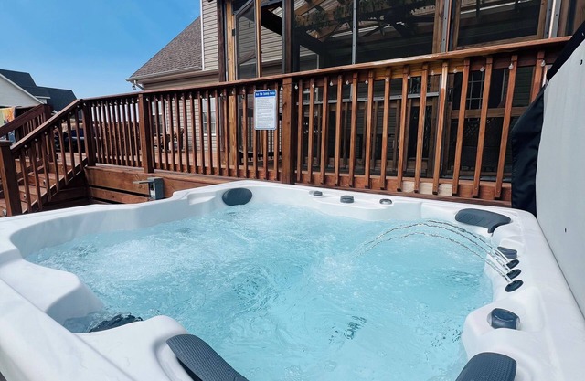 Spacious 4BR -Hot Tub & Game Room – Near Winery & Distillery