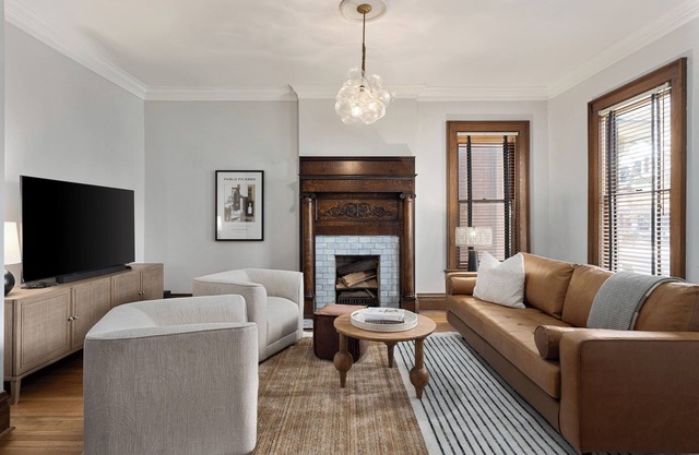 Spacious 5-bedroom house in the heart of Columbus