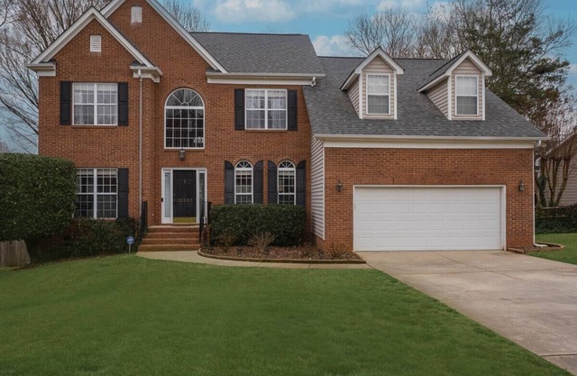 Spacious 5BR Home w/Patio, Fire Pit & Pet-Friendly